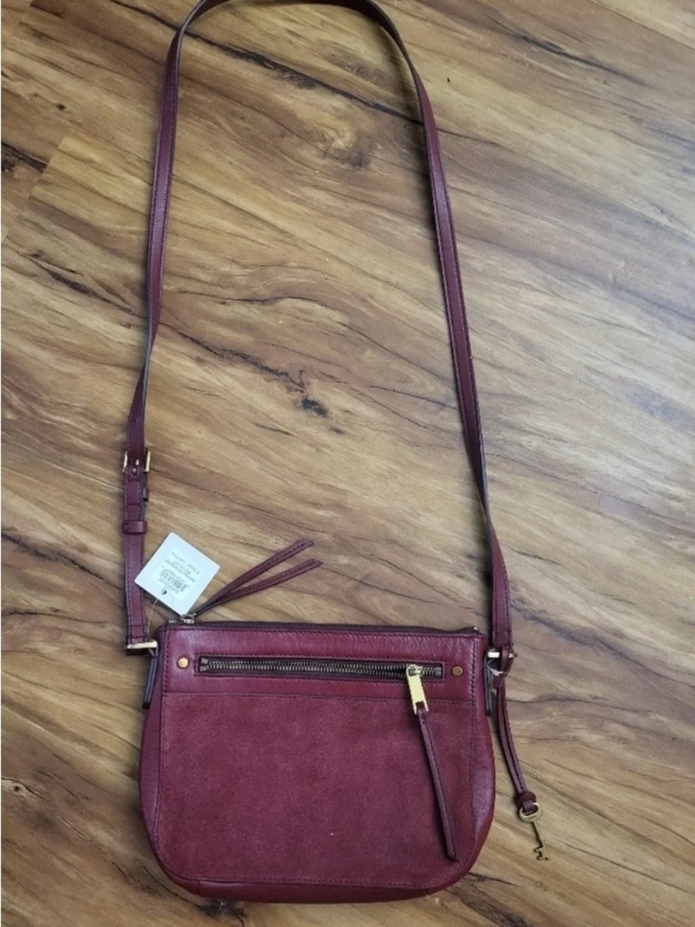 Fossil, Farrah red velvet crossbody, NWT